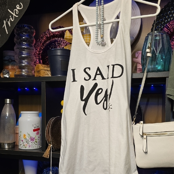 Engagment/Bridal Bundle! Tank, Tee, Sun Hat,Hand Bag, Jewelry Set. All Included!